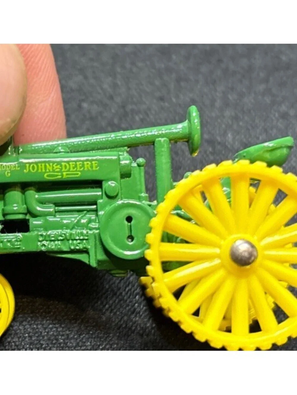 VTG ERTL 1938-1953 John Deere G Tractor Narrow Front Farm Implement 1/64